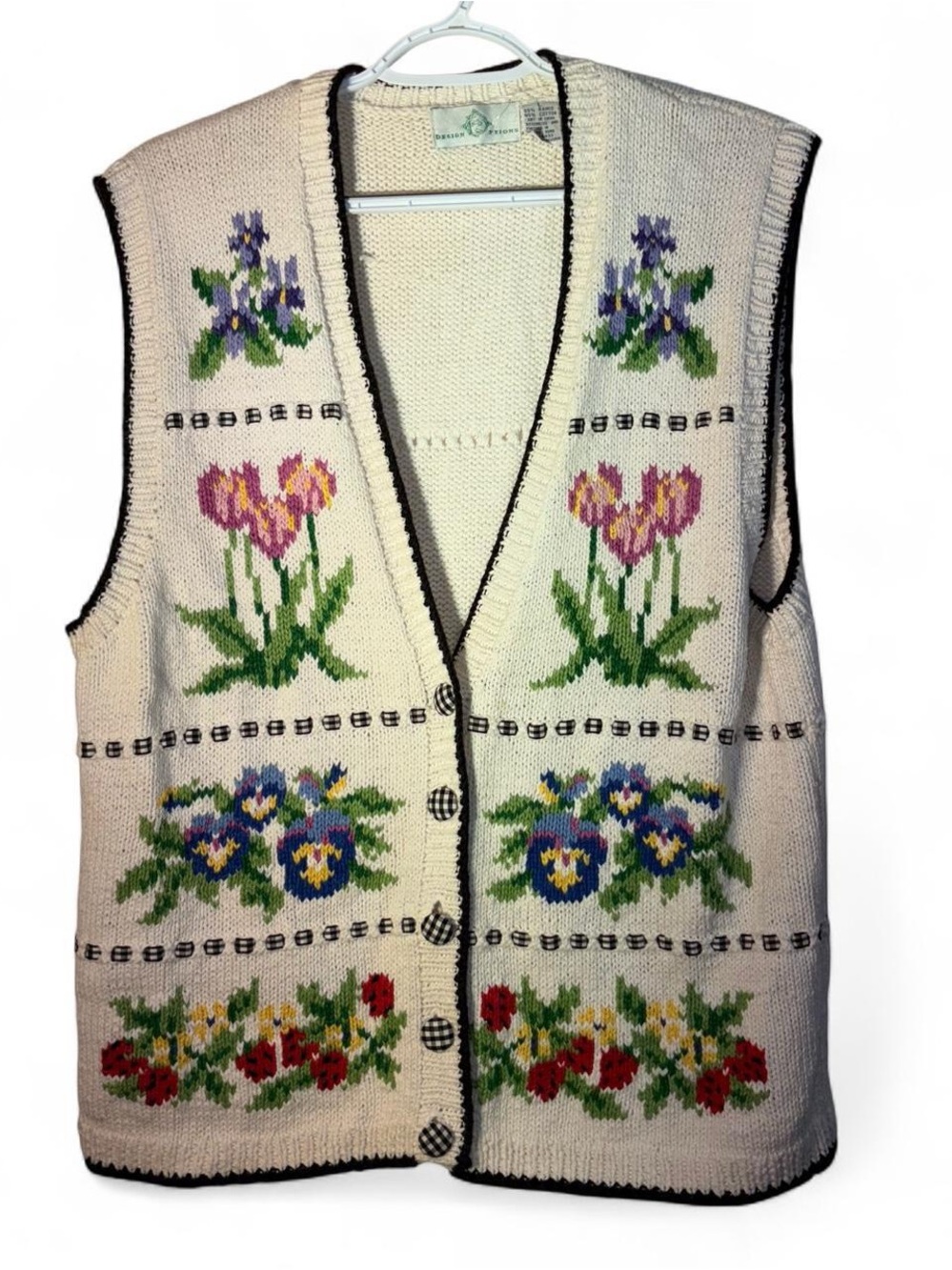 White vintage Floral V-Neck Button-Front Knit Vest